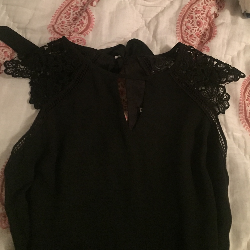 Open Back Express Romper - Picture 2 of 3